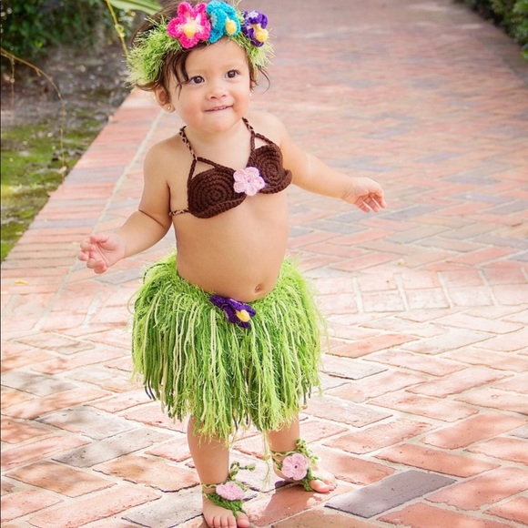 Other - Toddler luau set